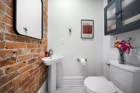 Bath - 247 E Deshler Ave, Columbus, OH 43206 photo 1 of 7