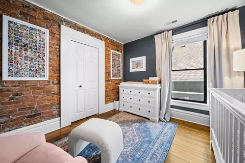 Bedroom - 247 E Deshler Ave, Columbus, OH 43206 photo 3 of 7