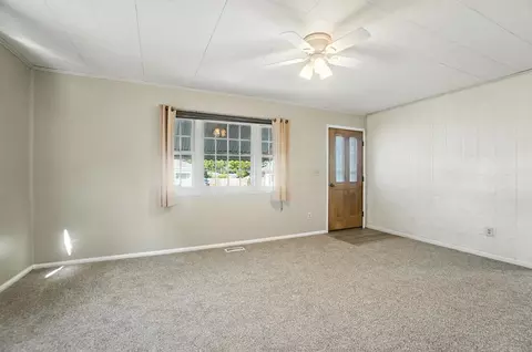 402 Reames Ave, Springfield, OH 45505 photo 7