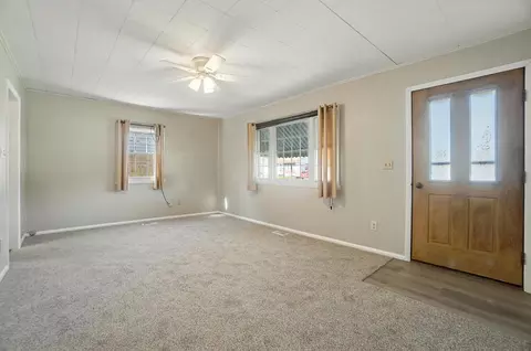 402 Reames Ave, Springfield, OH 45505 photo 8