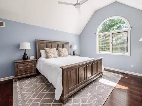 Bedroom - 4849 Chatelaine Dr, Dublin, OH 43017 photo 1 of 8