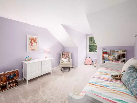 Bedroom - 4849 Chatelaine Dr, Dublin, OH 43017 photo 5 of 8