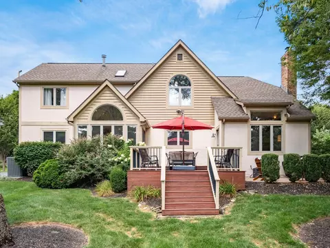 Exterior - 4849 Chatelaine Dr, Dublin, OH 43017 photo 17 of 18