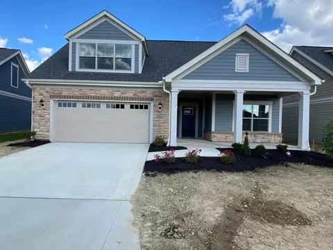 4744 Champion Ln, Hilliard, OH 43026