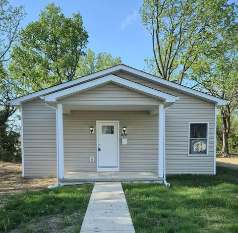 679 Stambaugh Ave, Columbus, OH 43207