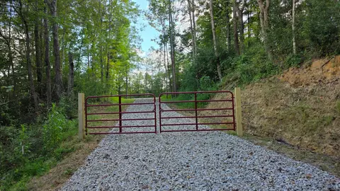 7849 Township Road 216 SE #( 10 AT SCENIC TRAILS), Corning, OH 43730