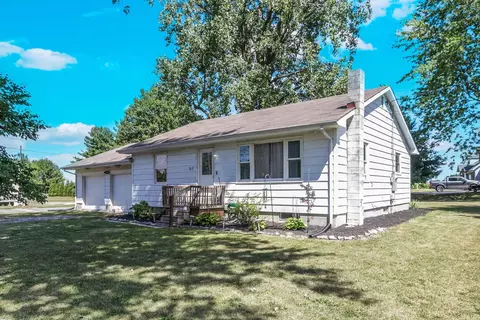 Exterior - 312 Louisa St, Forest, OH 45843 photo 2 of 11