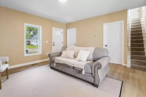 356 E Central Ave, Delaware, OH 43015 photo 16