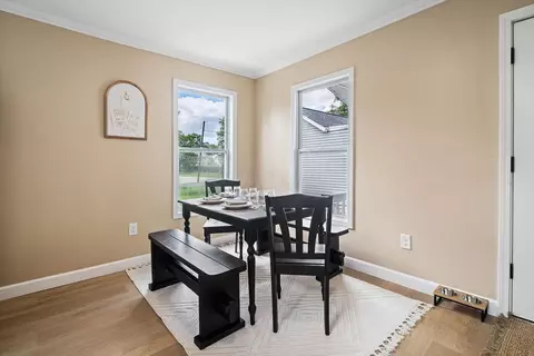 356 E Central Ave, Delaware, OH 43015 photo 13