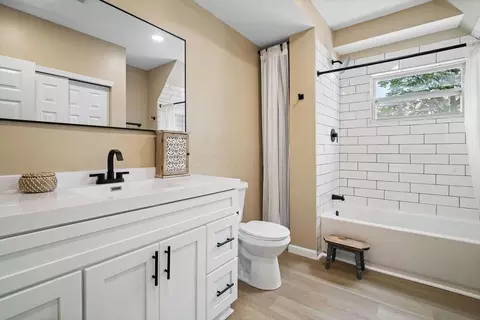 356 E Central Ave, Delaware, OH 43015 photo 20