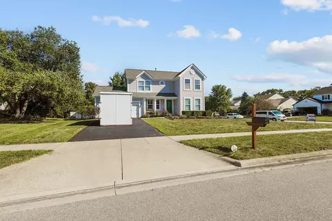 7698 Gladshire Blvd, Lewis Center, OH 43035