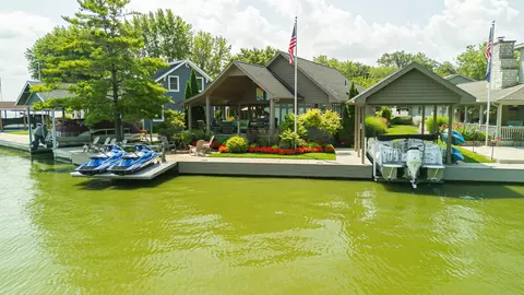 10834 Scioto Dr, Huntsville, OH 43324