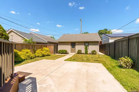 144 E Mithoff St, Columbus, OH 43206 photo 6
