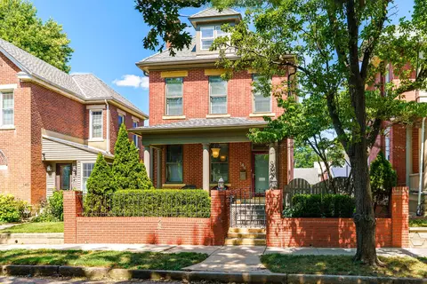 144 E Mithoff St, Columbus, OH 43206 photo 2