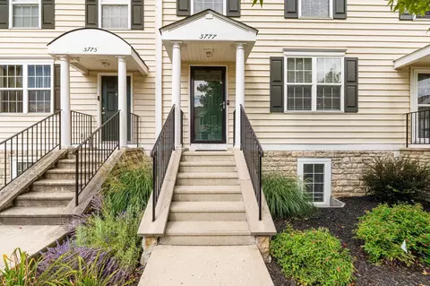 5777 Colts Gate Dr #44, New Albany, OH 43054