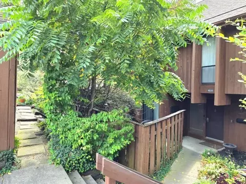 4936 Wintersong Ln, Westerville, OH 43081