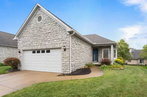 938 Medinah Ter, Columbus, OH 43235