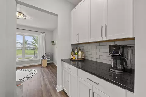 5561 Springwick Ct, Powell, OH 43065 photo 9