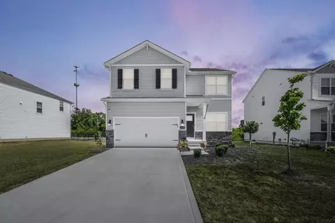 4410 Holstein Dr, Columbus, OH 43207