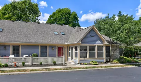 25 Stone House Ct, Newark, OH 43055