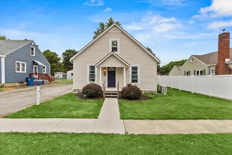 325 Washington Ave, Bellefontaine, OH 43311