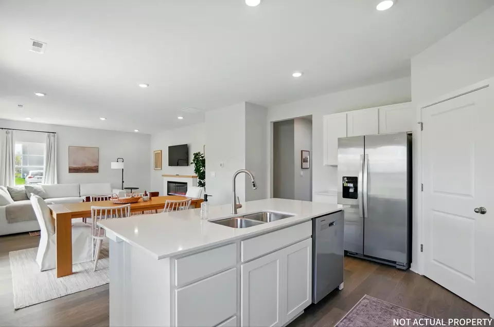  320 Angely Dr, Plain City, OH 43064 photo 16