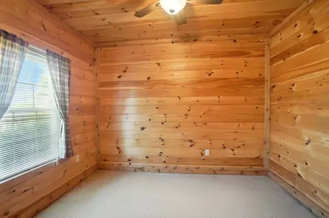 Bedroom - 5880 Urbana Rd, Springfield, OH 45502 photo 11 of 12
