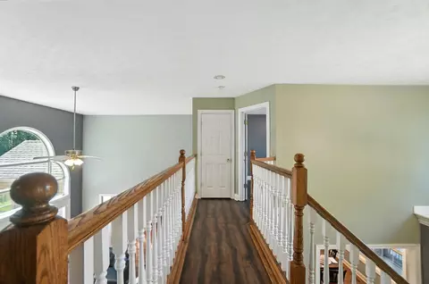 Entry Way - 5880 Urbana Rd, Springfield, OH 45502 photo 9 of 13