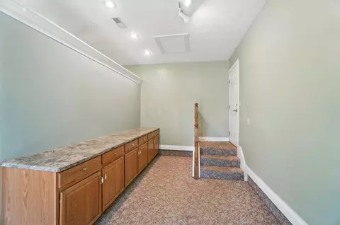 Entry Way - 5880 Urbana Rd, Springfield, OH 45502 photo 11 of 13