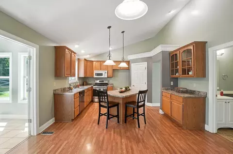 Kitchen - 5880 Urbana Rd, Springfield, OH 45502 photo 1 of 6