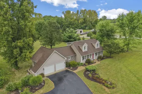 534 Coonpath Rd NE, Lancaster, OH 43130 photo 4