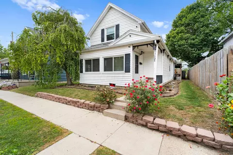 123 E Lynn St, Kenton, OH 43326 photo 2