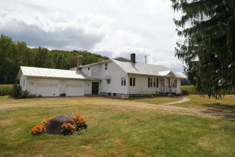 7543 Marion Rd NE, Newark, OH 43055