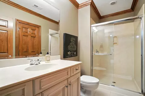 Bath - 3258 River Highlands Way, Dublin, OH 43017 photo 10 of 11