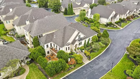 View/Area - 3258 River Highlands Way, Dublin, OH 43017 photo 2 of 8