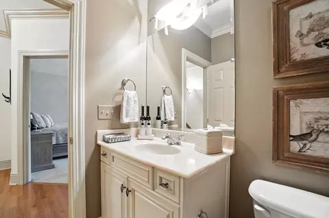 Bath - 3258 River Highlands Way, Dublin, OH 43017 photo 7 of 11