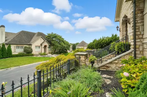 Exterior - 3258 River Highlands Way, Dublin, OH 43017 photo 6 of 21