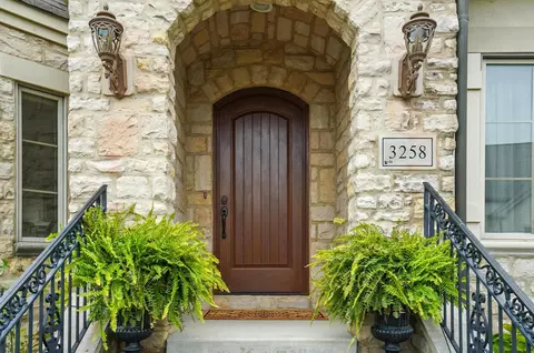 Entry Way - 3258 River Highlands Way, Dublin, OH 43017 photo 1 of 8