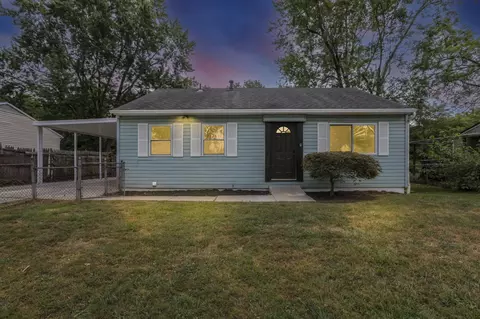 3832 Laguna Dr, Columbus, OH 43232