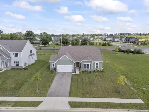 2836 Basil Dr, Delaware, OH 43015 photo 4