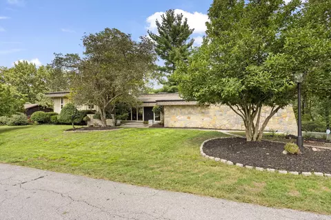 5966 Whitman Rd, Columbus, OH 43213