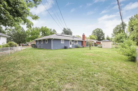 Exterior - 1217 Gresham Rd, Columbus, OH 43204 photo 7 of 10