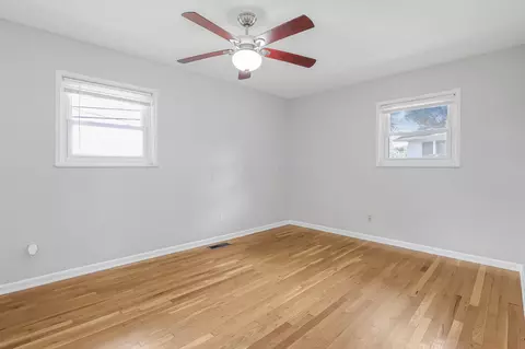 Bedroom - 1217 Gresham Rd, Columbus, OH 43204 photo 3 of 4
