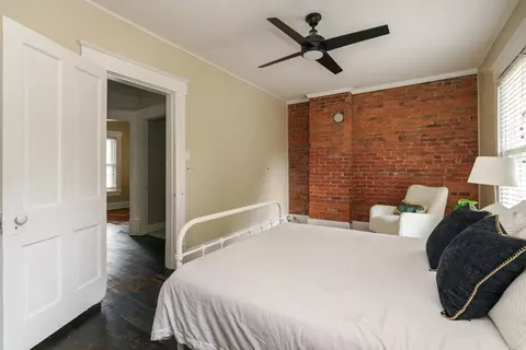 Bedroom - 130 E Gates St, Columbus, OH 43206 photo 2 of 2