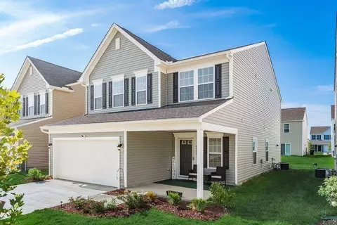 5371 Coble Meadows Ln, Canal Winchester, OH 43110