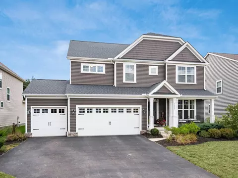 7392 Yarrow Run Rd, Plain City, OH 43064