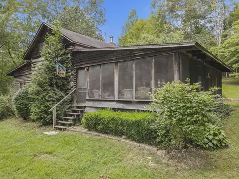 30574 Strawn Rd, Logan, OH 43138 photo 5