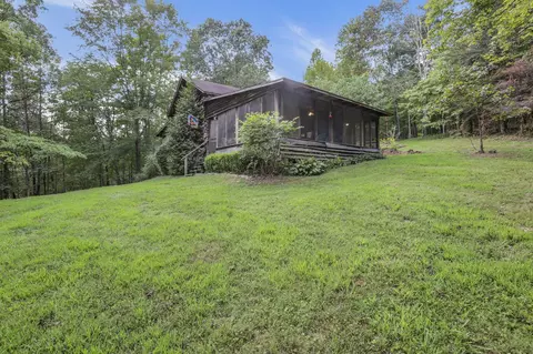 30574 Strawn Rd, Logan, OH 43138 photo 6