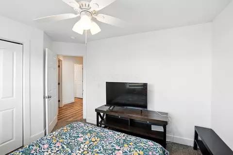 Bedroom - 721 E Mccreight Ave, Springfield, OH 45503 photo 4 of 6