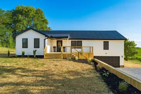 3815 State Route 361, Circleville, OH 43113